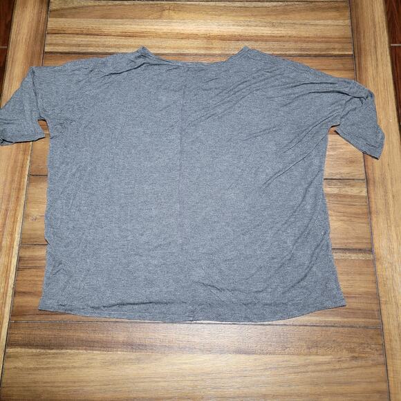 Earthbound Trading Co LS Grey Blouse All-Seeing Eye - Size Large - Picture 3 of 4